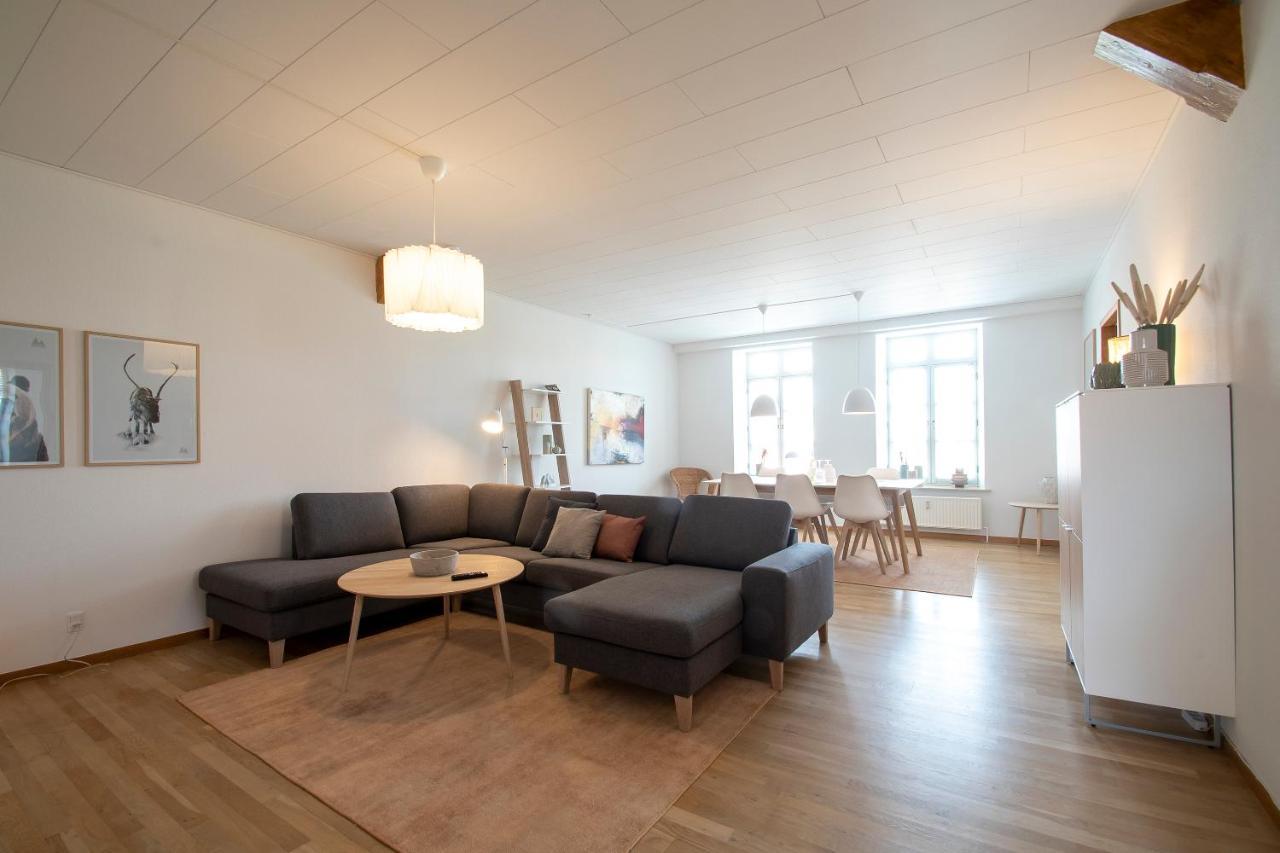 Exclusive 2 Bedroom Apartment Sønderborg Buitenkant foto